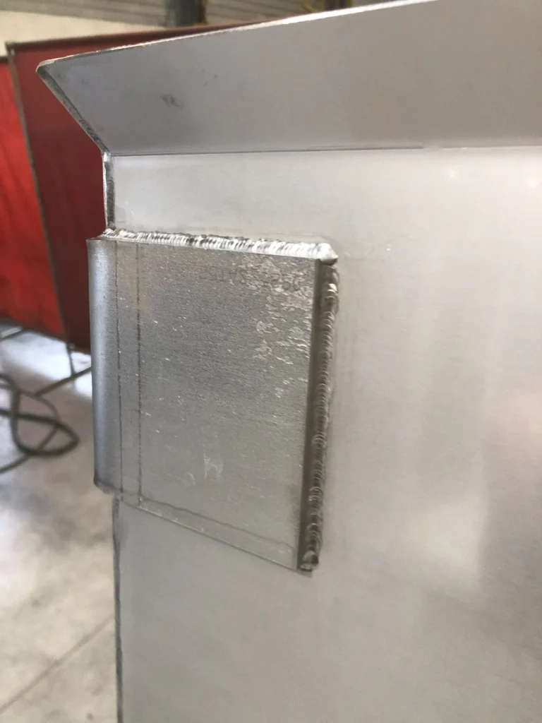 2025_PLATINE INOX SOUDEE